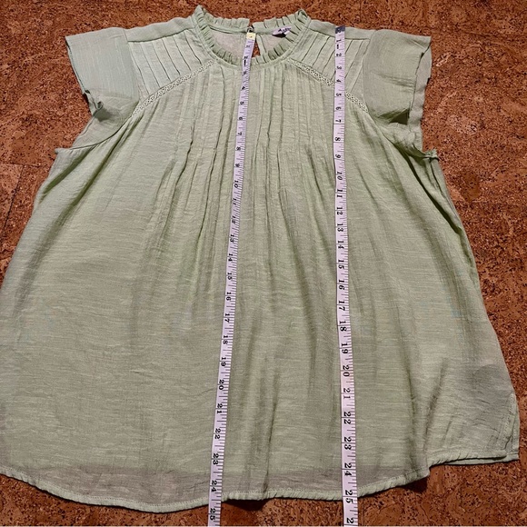 Nanette Lepore Flutter Sleeve Pintuck Top Sz L - Picture 11 of 11